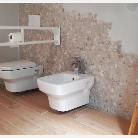 住宿加早餐酒店 La Casina 3*